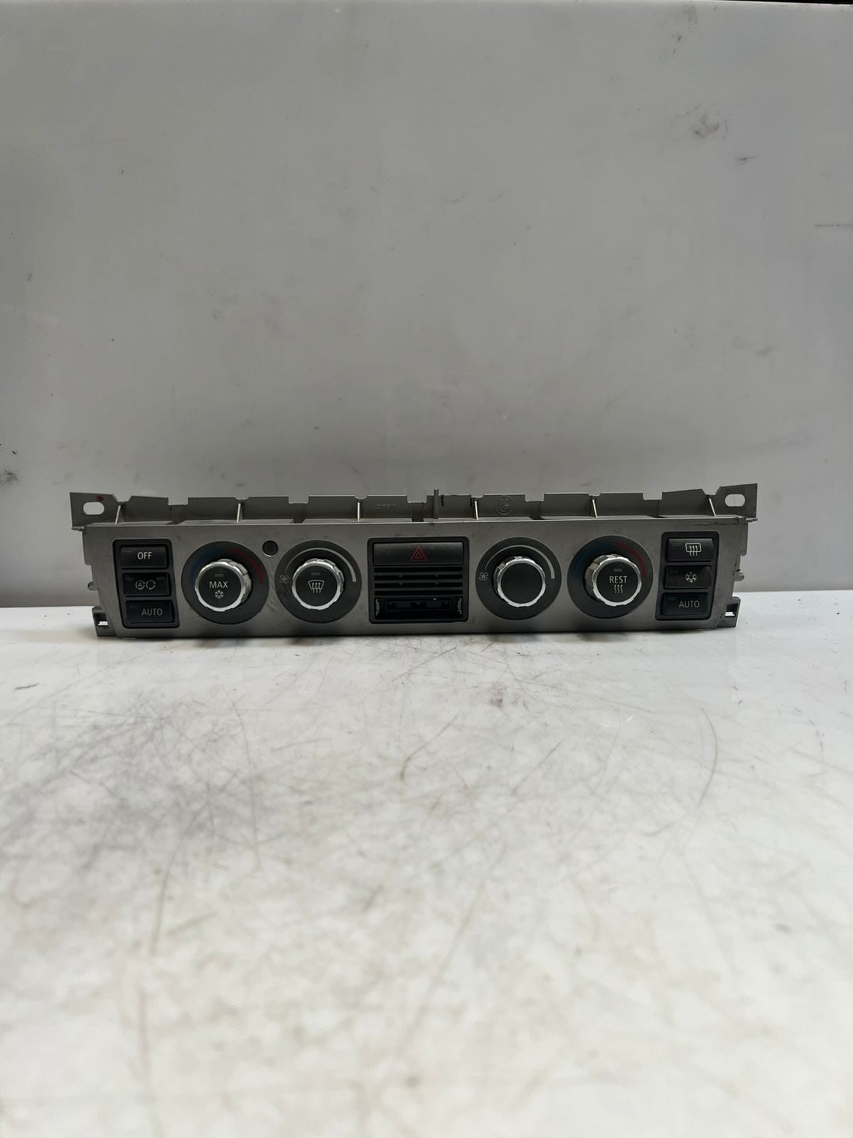 2006 BMW 7 Series E65 E66 750i E67 760 745 AC Climate Control Unit 6970458 OEM