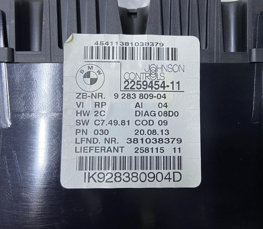 OEM BMW E90 E91 E92 E93 E84 Speedometer Instrument Cluster (KM/H) 9283809
