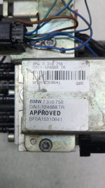 Bild in die Galerieansicht laden, 2014-2021 BMW 220i Convertible Top Hydraulic Pump 7310756 2 Series F23 OEM