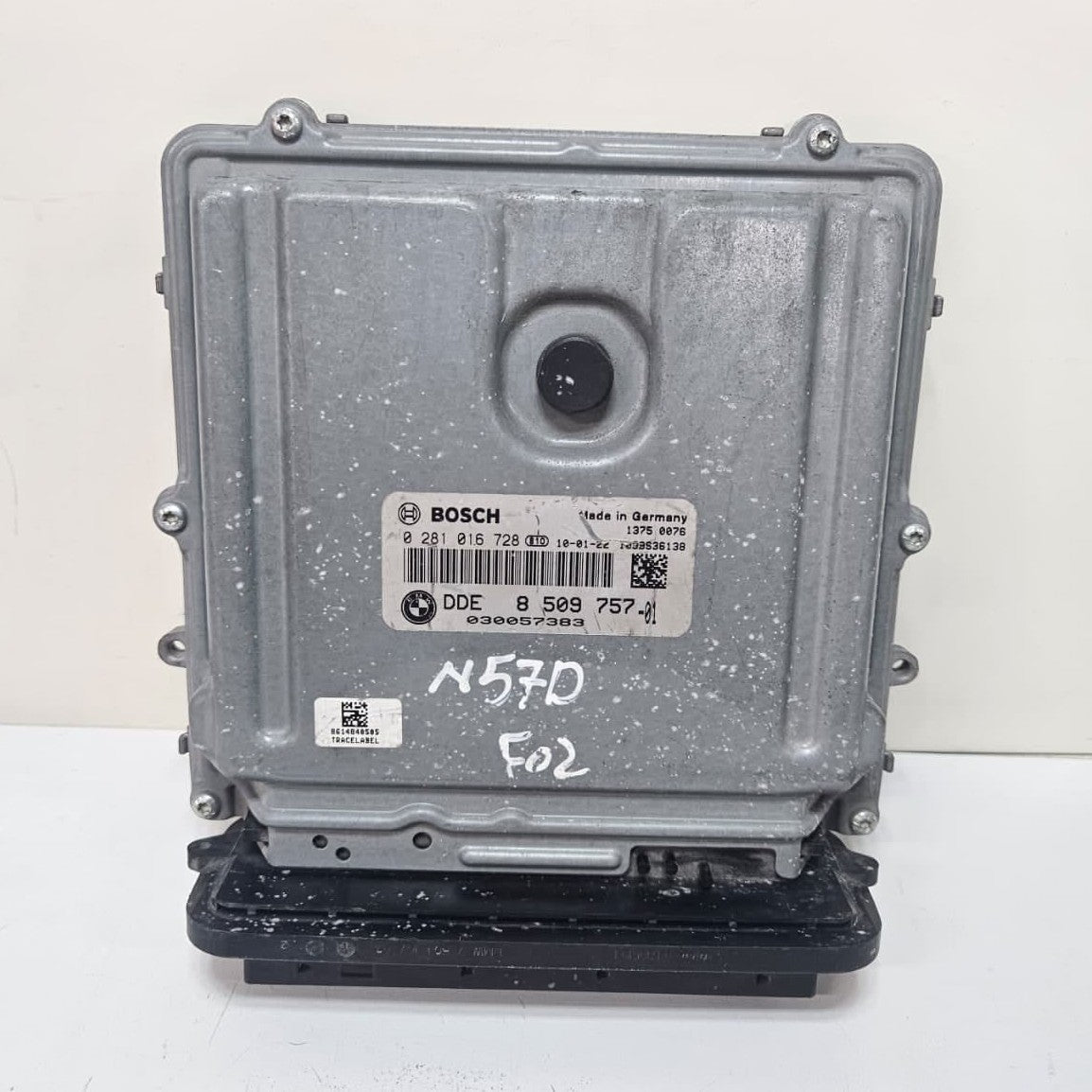 BMW 5 7 Series F07 F10 F01 F02 Engine Control Unit N57 D30A Diesel 8509757 OEM