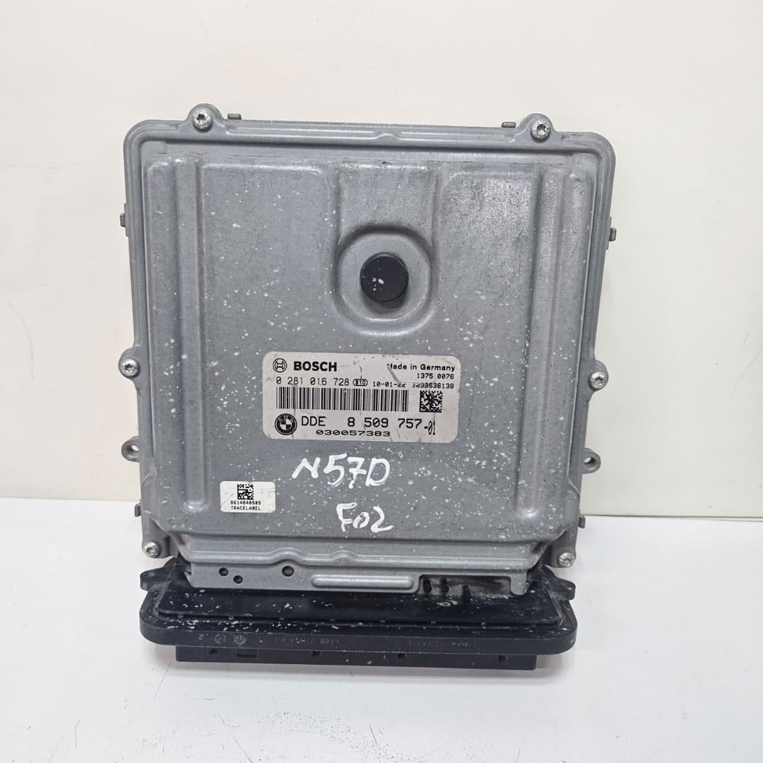 BMW 5 7 Series F07 F10 F01 F02 Engine Control Unit N57 D30A Diesel 8509757 OEM