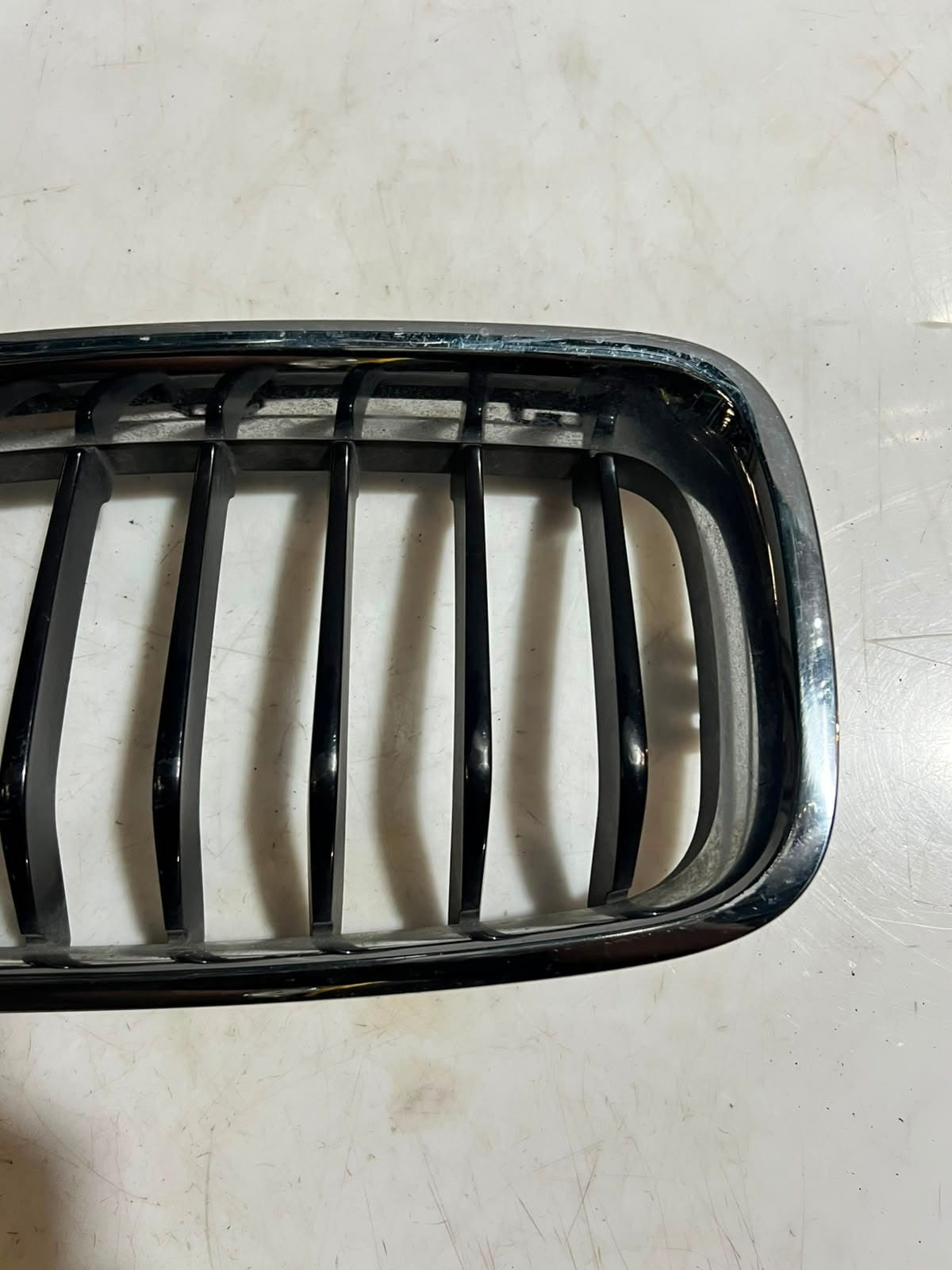 BMW 3 Series F80 F30 F31 F32 F35 Left Chrome BUMPER Kidney Grille 7295441 OEM