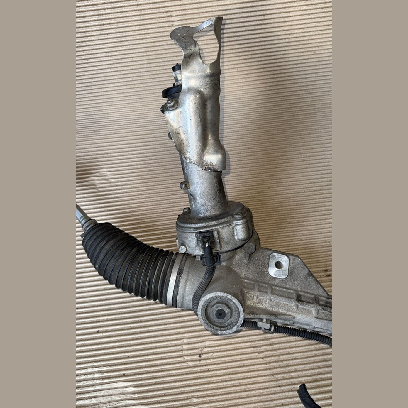 BMW STEERING RACK E90 LCI RA RHD 2012 - 6868225