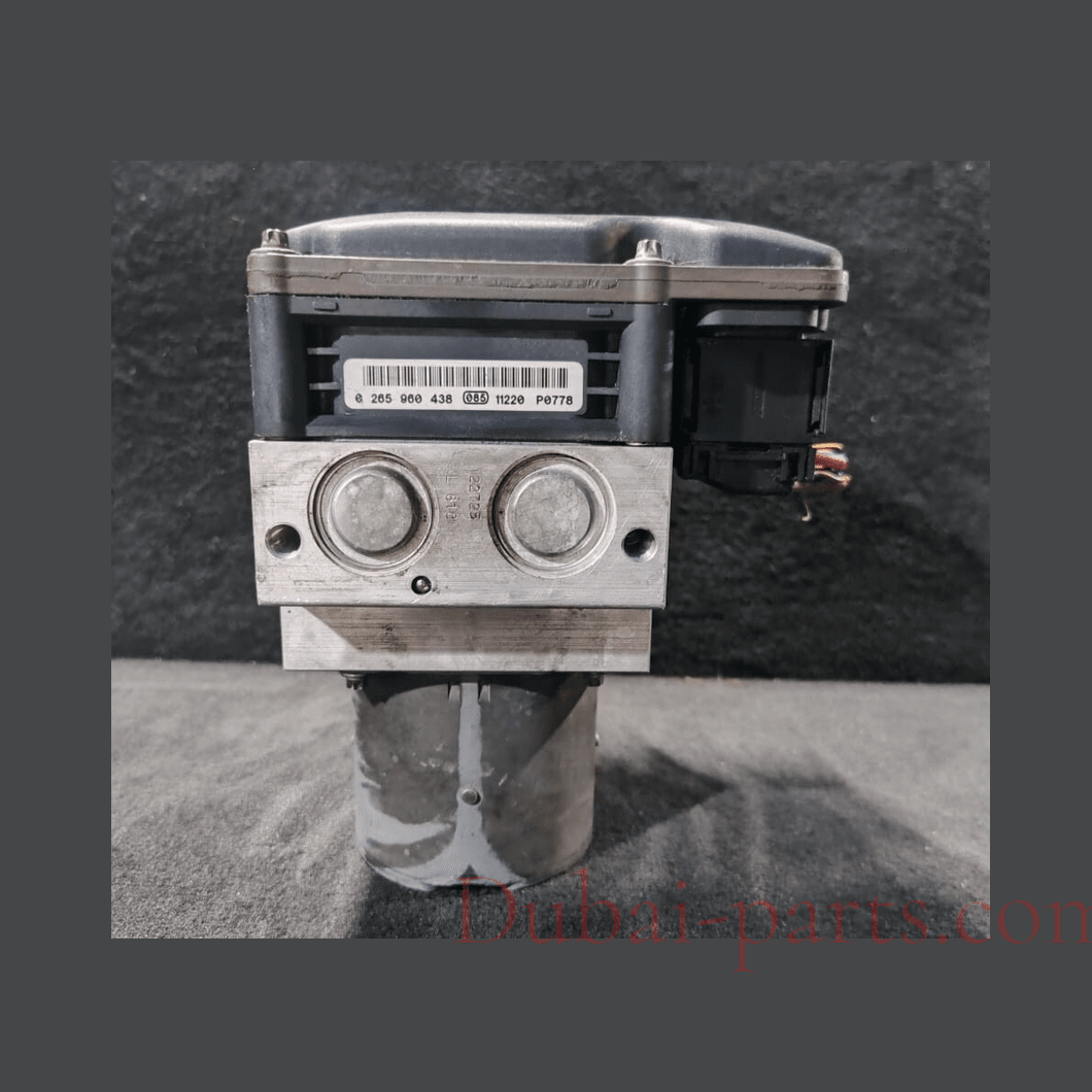 BMW X5 E70  ANTI LOCK BREACKING SYSTEM  ABS PUMP OEM 3451- 6854055-01