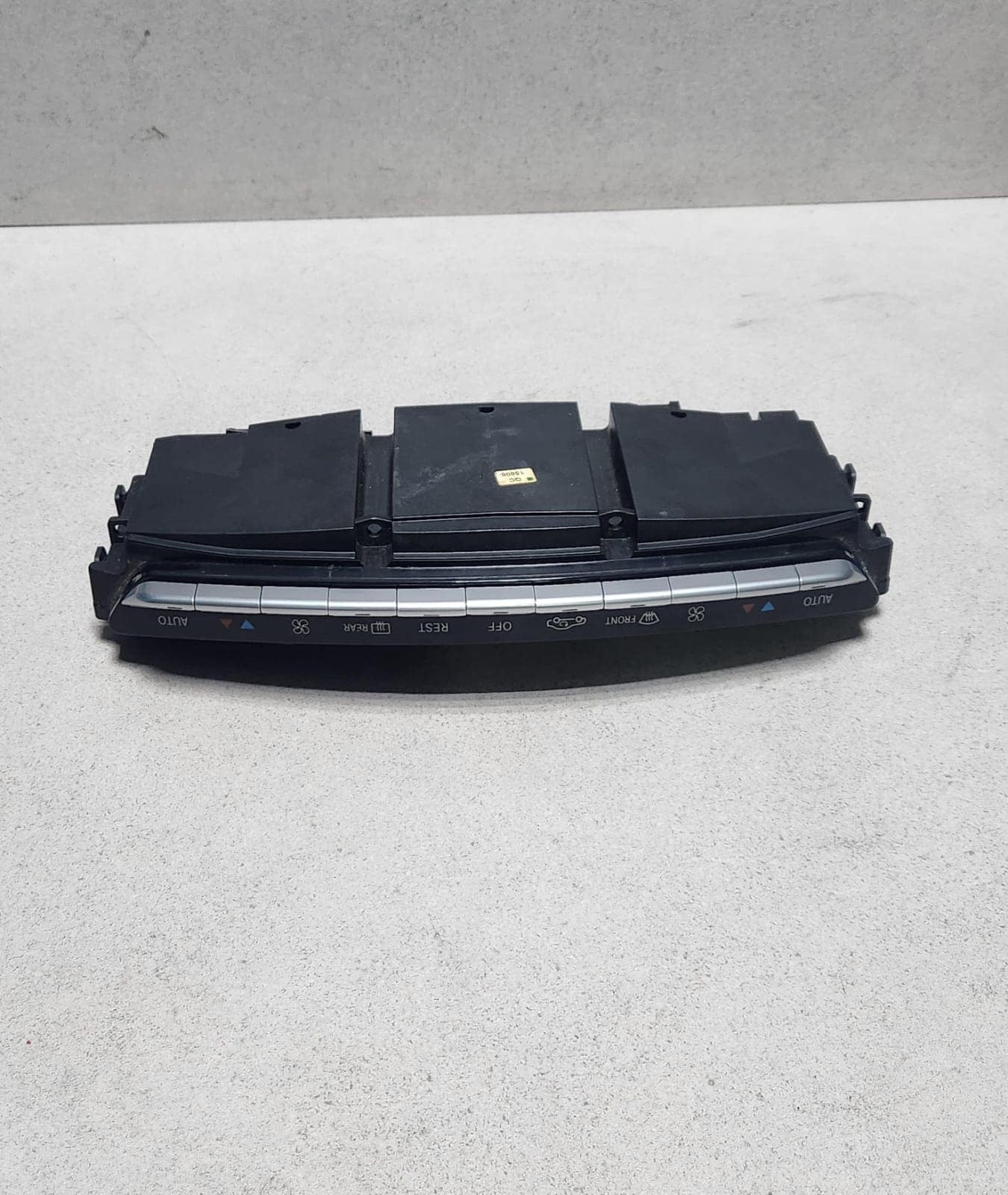Mercedes-Benz S-Class W221 Climate Control Unit 2218709810 S-Class W221