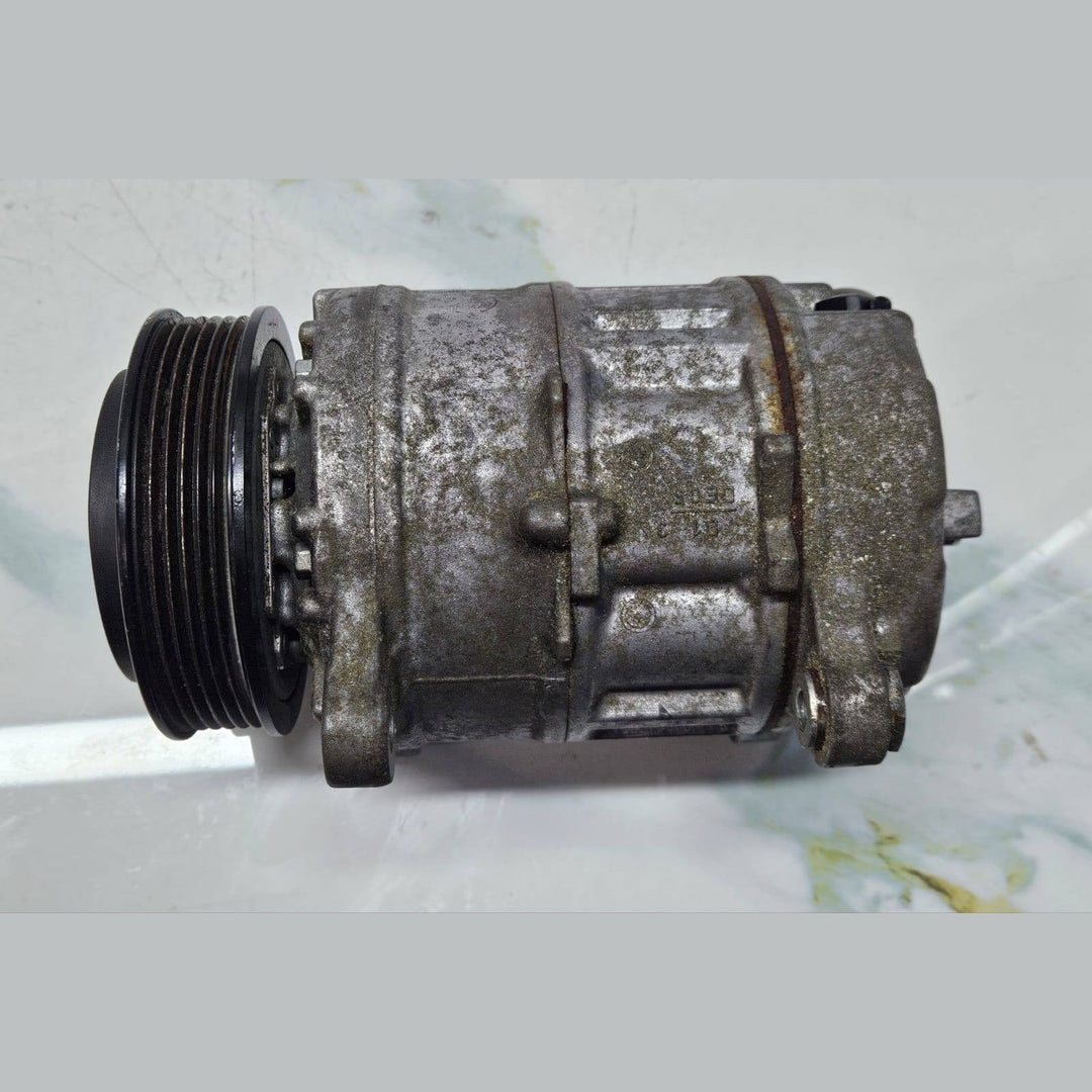 2021-2023 BMW 540i Air Conditioning Compressor Assembly 7948809