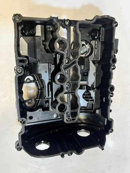 BMW Cylinder Head Cover 7611277