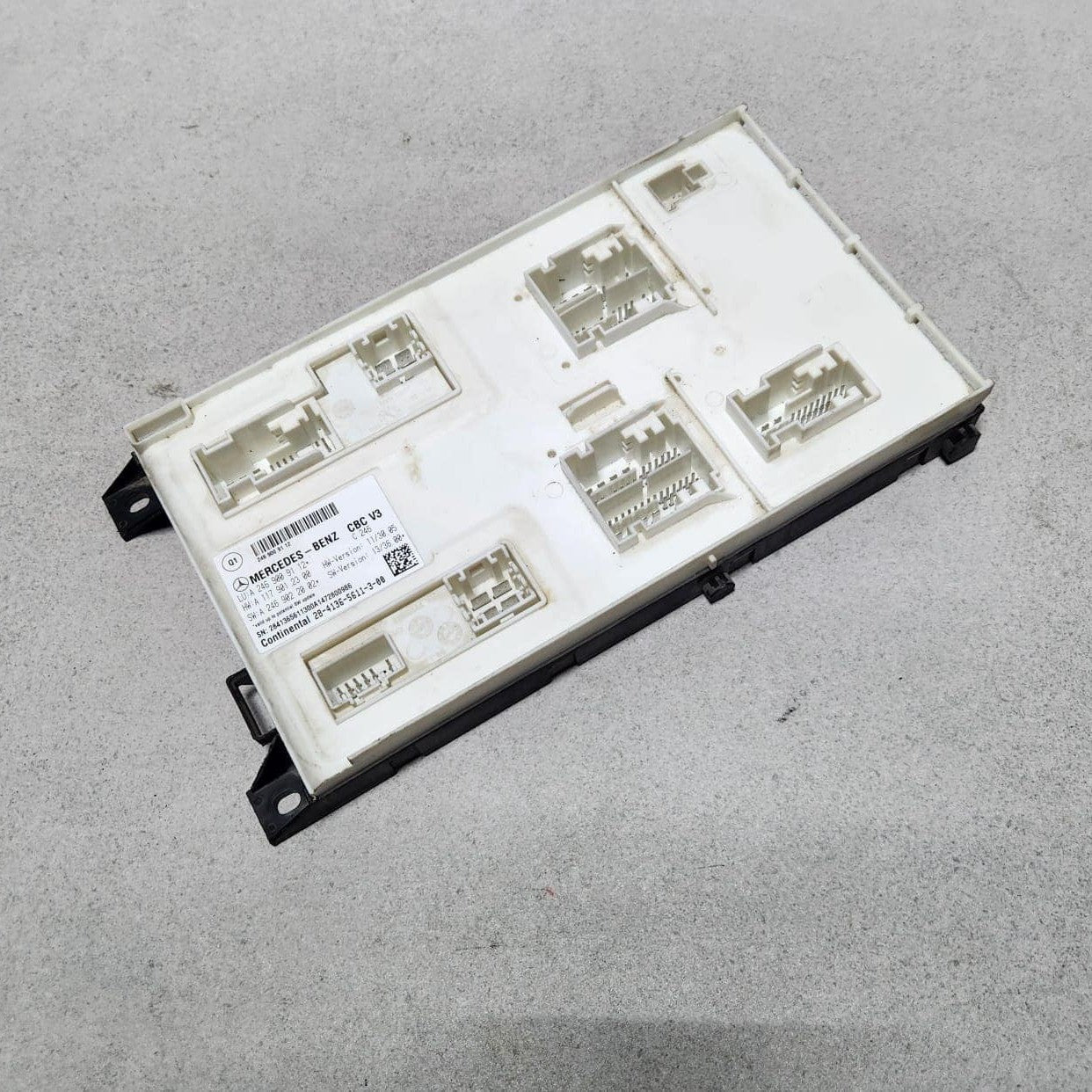2014-2020 Mercedes-Benz CLA250 Body Control Module A2469009112  