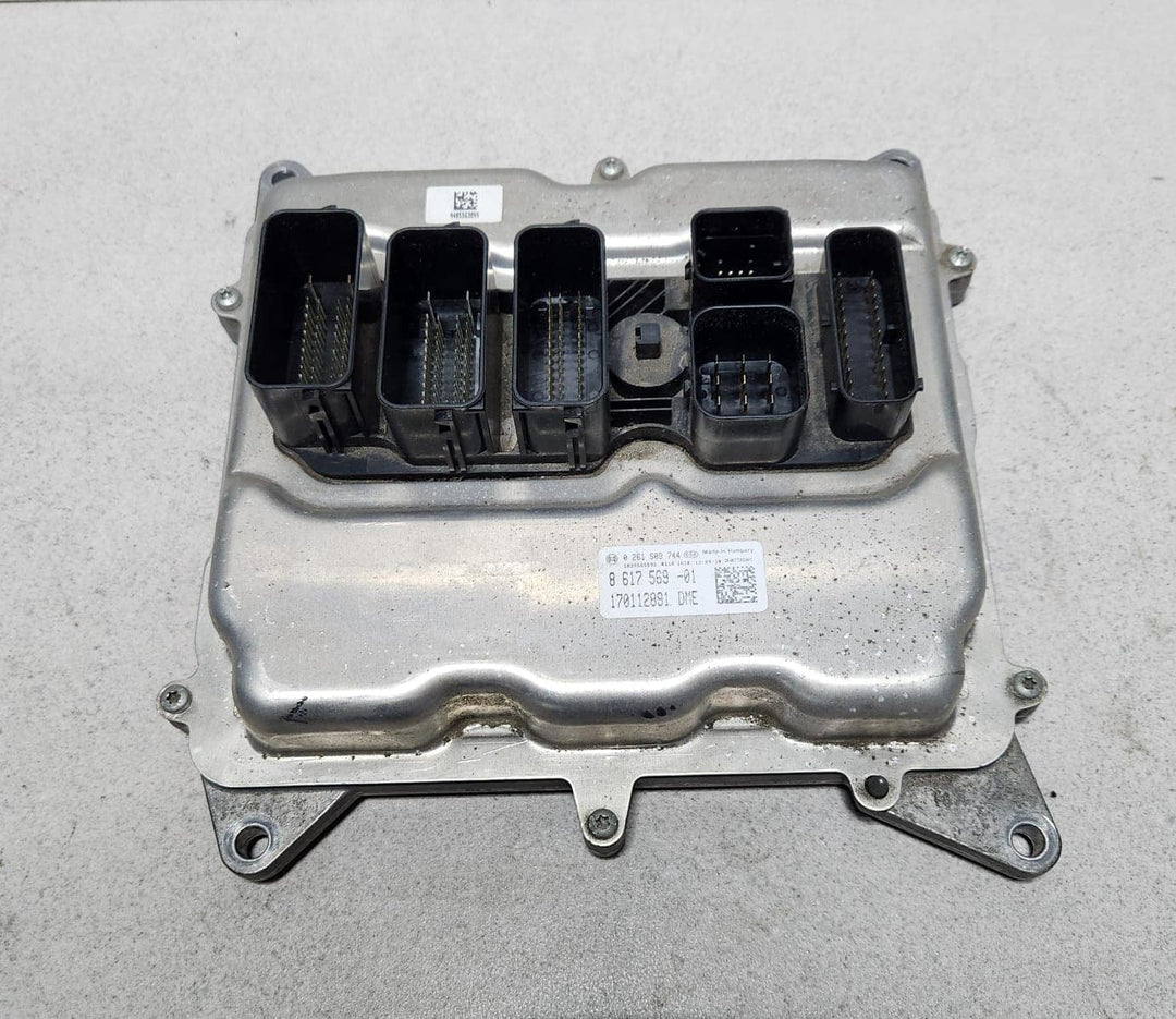 2013-2014 BMW X1 Engine Control Unit ECU Set 8617569 X1 E84 and Z4 E89 with N20 
