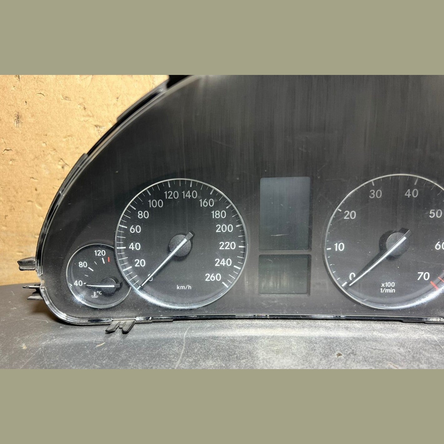 03-06 Mercedes-Benz W203 C-Class Instrument Cluster Speedometer A203 5400348 OEM