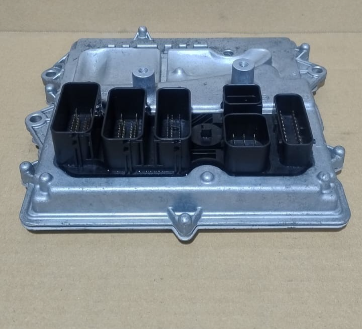 OE BMW F06 F20 F30 F25 X3 ENGINE CONTROL UNIT ENGINE CONTROLLER DME 8606309
