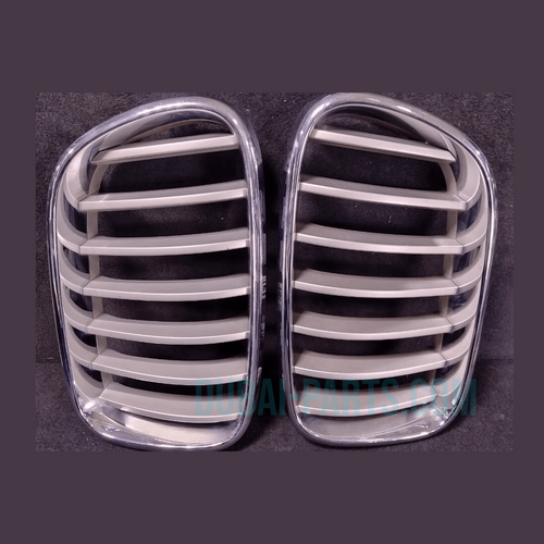 7210725 7210726 Ornamental  Front Bumper Grill Front L+R  OEM BMW X3 F25