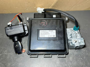 10-14 Mercedes-Benz W204 ECU Moteur Control Module Allumage Key Switch SET OEM