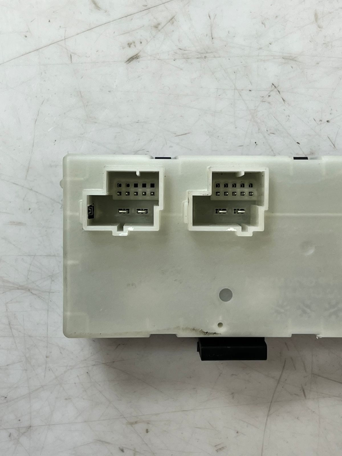 2016-19 BMW 750i G11 G12 G20 G30 F90 F92 F95 Tailgate Control Module 7448871 OEM