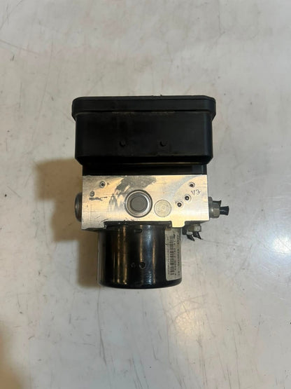 2009-2013 BMW 3 SERIES E91 E90 E92 LCI 128i ABS/DSC Pump Module 6790147 OEM