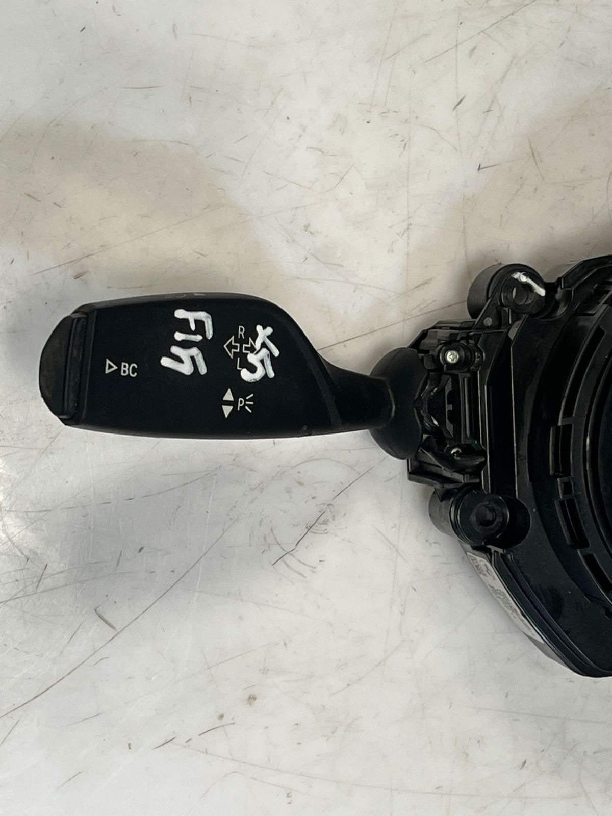 2015-2019 BMW X1 F48 X3 F25 X5 F15 2' F45 Switch Cluster Steering Column 9261757