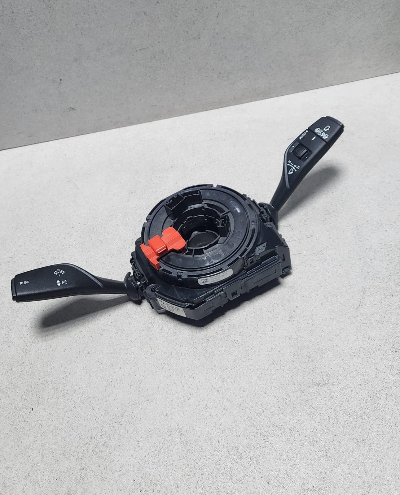 Genuine 2015-2020 BMW X1 Indicator Wiper Stalk Switch 6827370 X5 F15 F85 X1 X2
