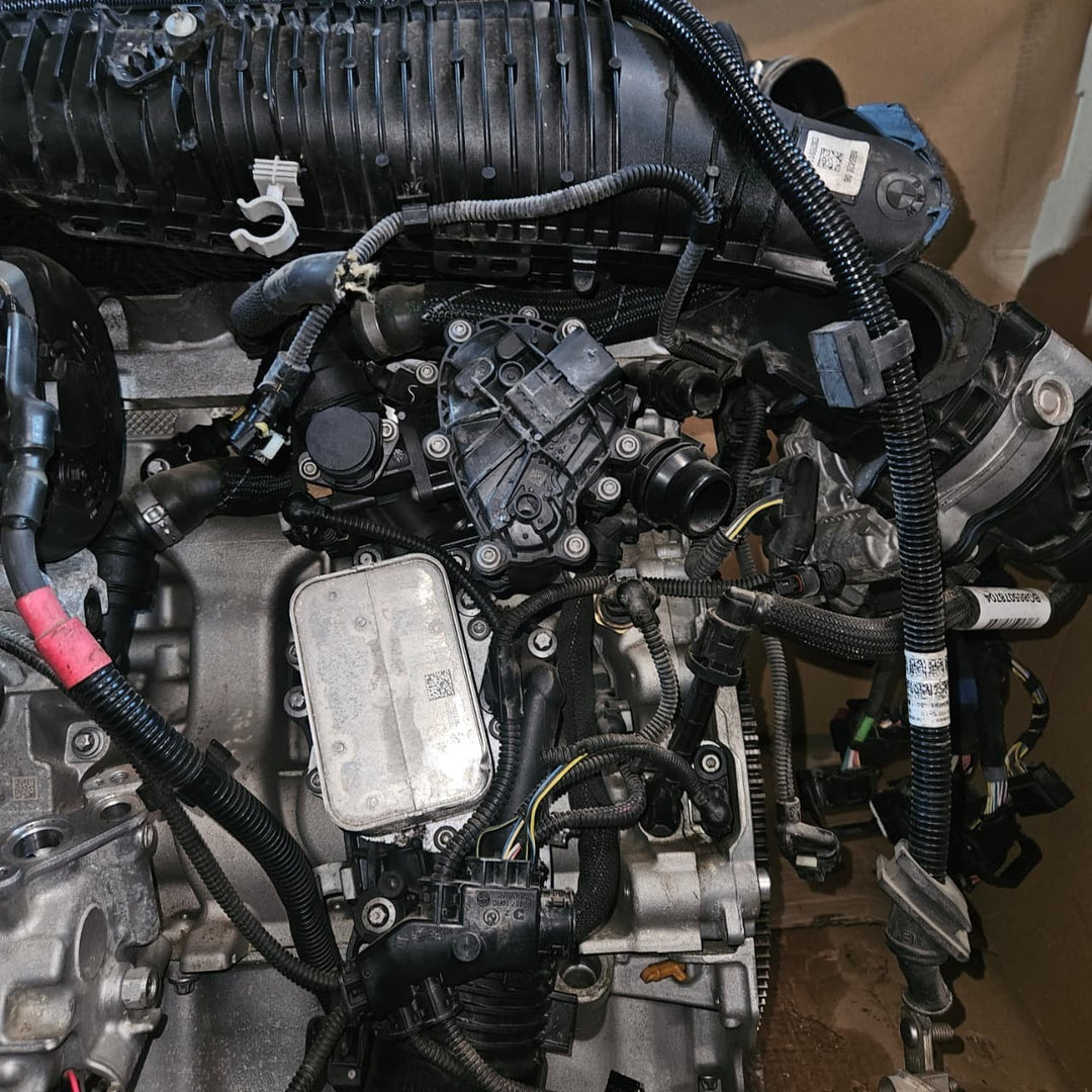 2020-2023 BMW Engine B48A20E X2 F39 M35IX 32897086 Used 1100 2463740 KM 10000