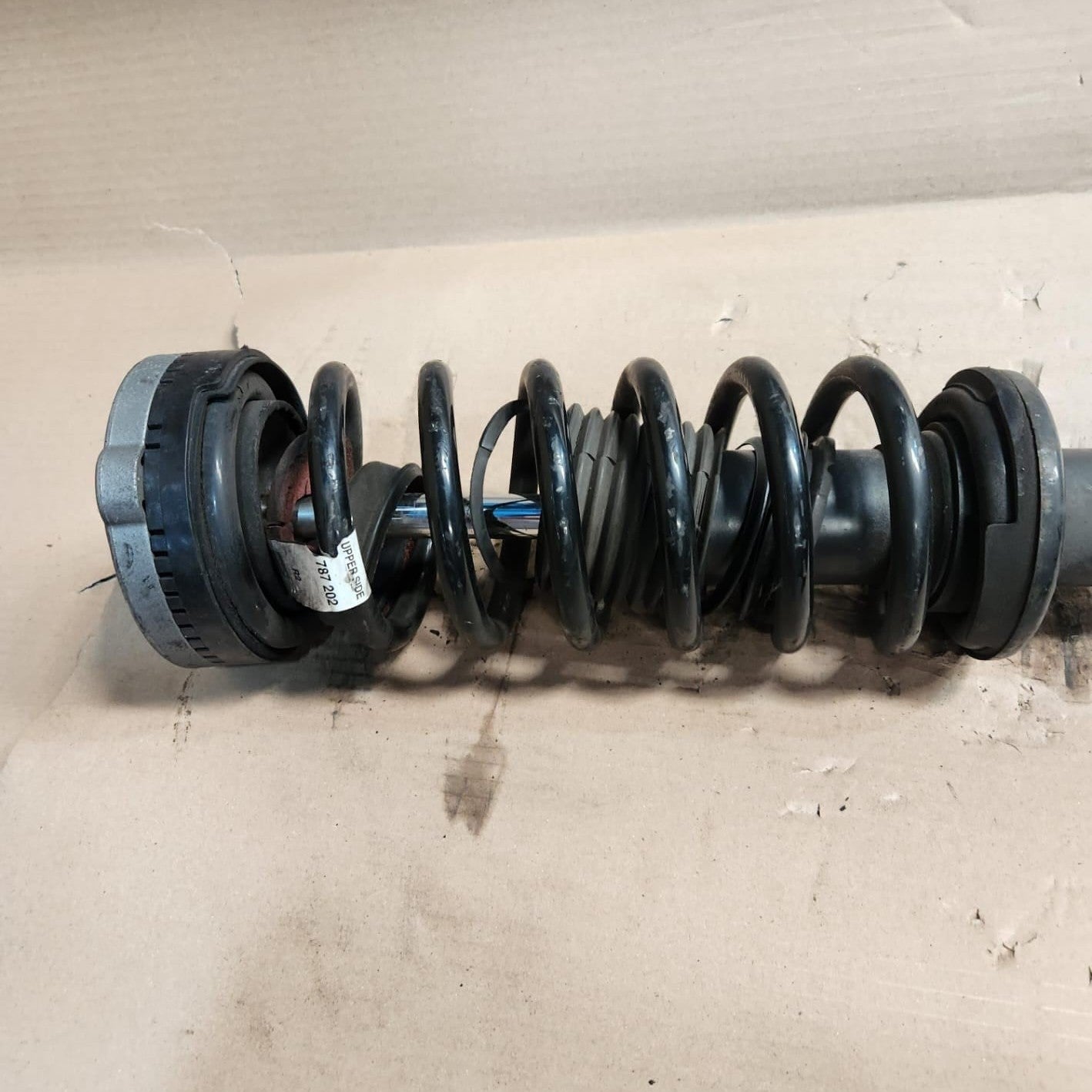 2011-2017 BMW X3 Rear Shock Absorber With Spring Assembly 6796317 X3 X4 
