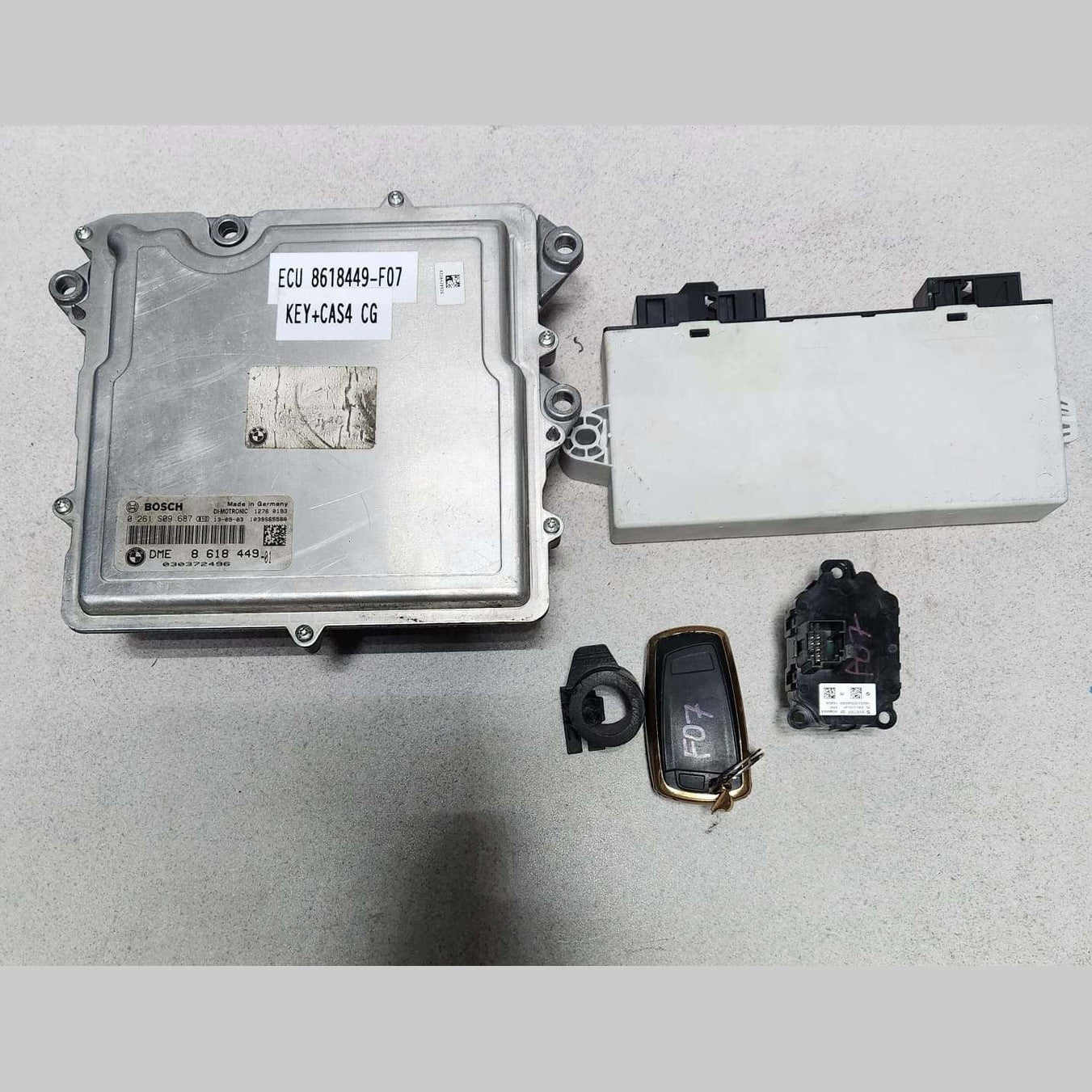 2011 BMW F07 GT 535I N55 3.0 Engine Control Unit 8618449 ECU SET 