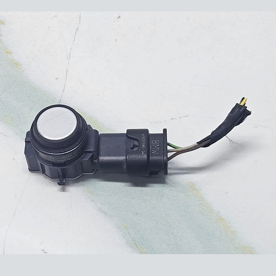 2014-2016 BMW 228i  F20 F21 F22 F30 F31 PDC Parking Sensor 9261580 OEM