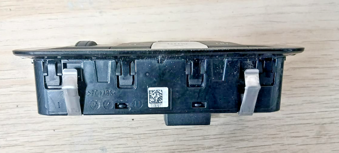 BMW Genuine 3 Series G20 Headlight Control Switch OEM 5A16B20 Light Switch