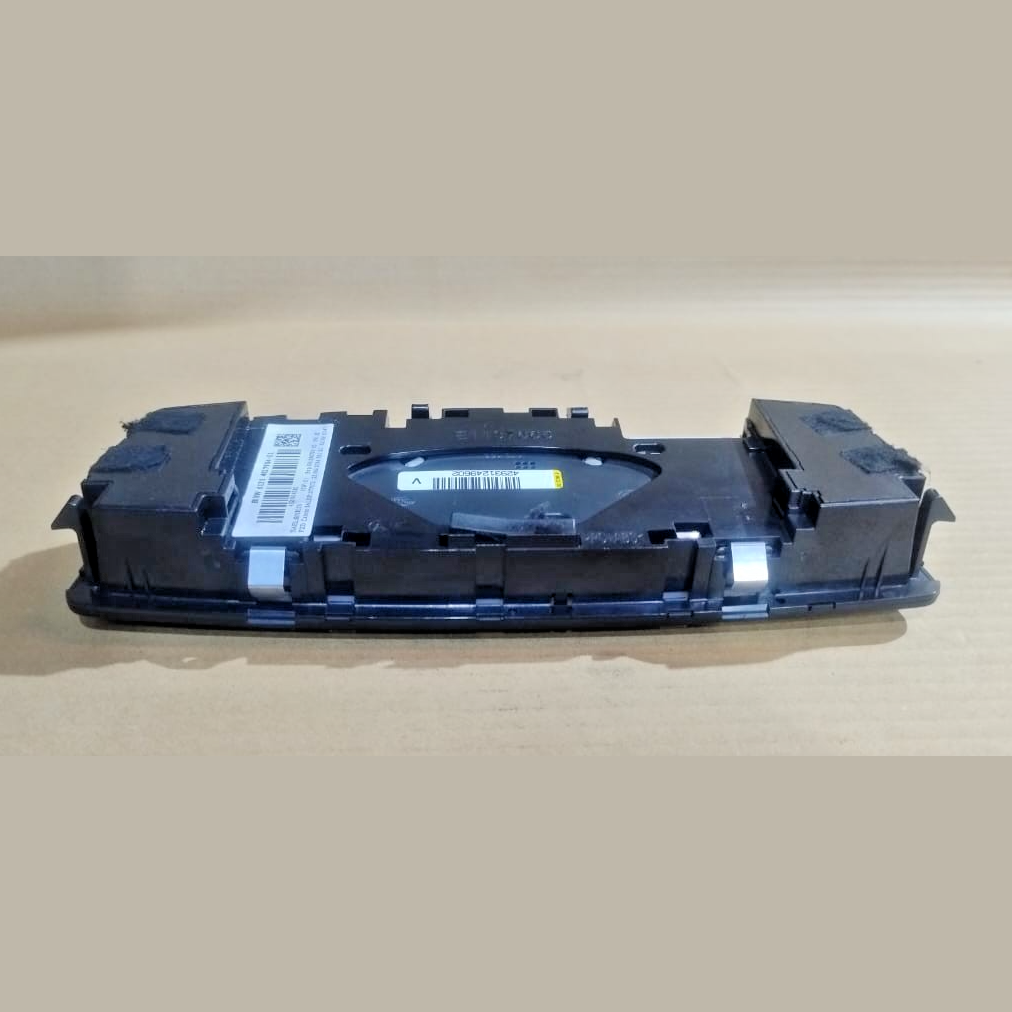 BMW F23 F33 F83  ROOF LIGHT  HEADLINER CONTROL MODULE LAMP  - 4527904