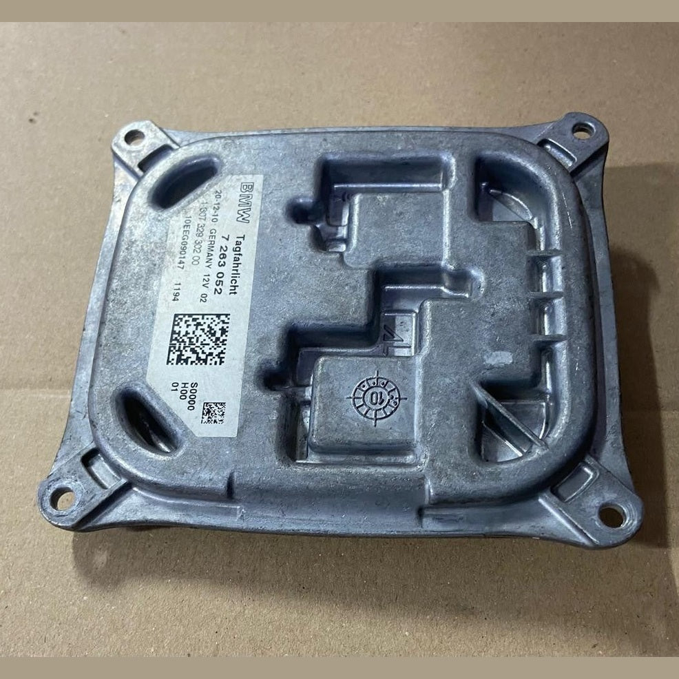 OEM BMW 3 SERIES E92 E93 X5 E70 HEADLIGHT LED DRL MODULE BALLAST 7263052