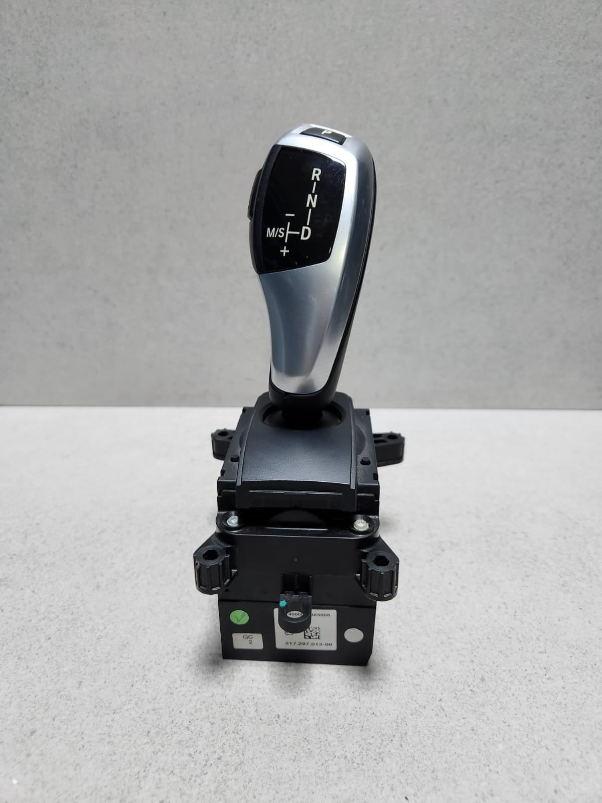 2014-2018 BMW X5 Automatic Transmission Gear Shifter Selector 9325500 X5 F15 X6