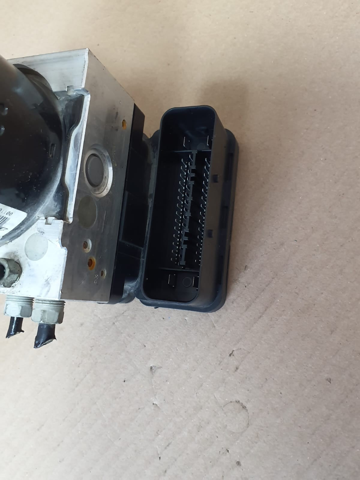 2013 BMW 3' E90 E91 E92 E93 335is ABS Anti-Lock Brake Pump 6789304 OEM