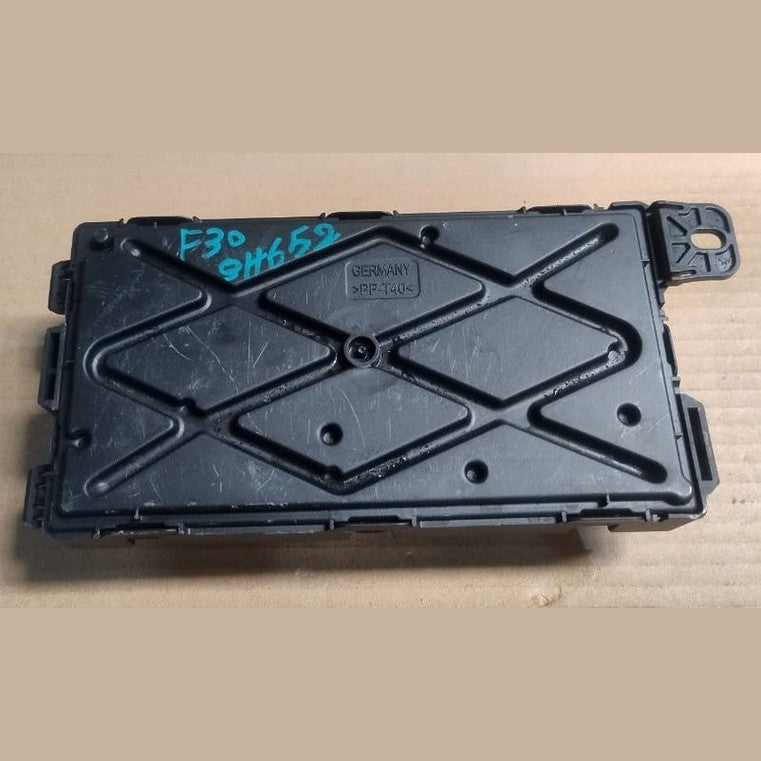 BMW 2 3 Series F20 F30  REM Rear Electronic Module Fuse Box Control Unit 9279823