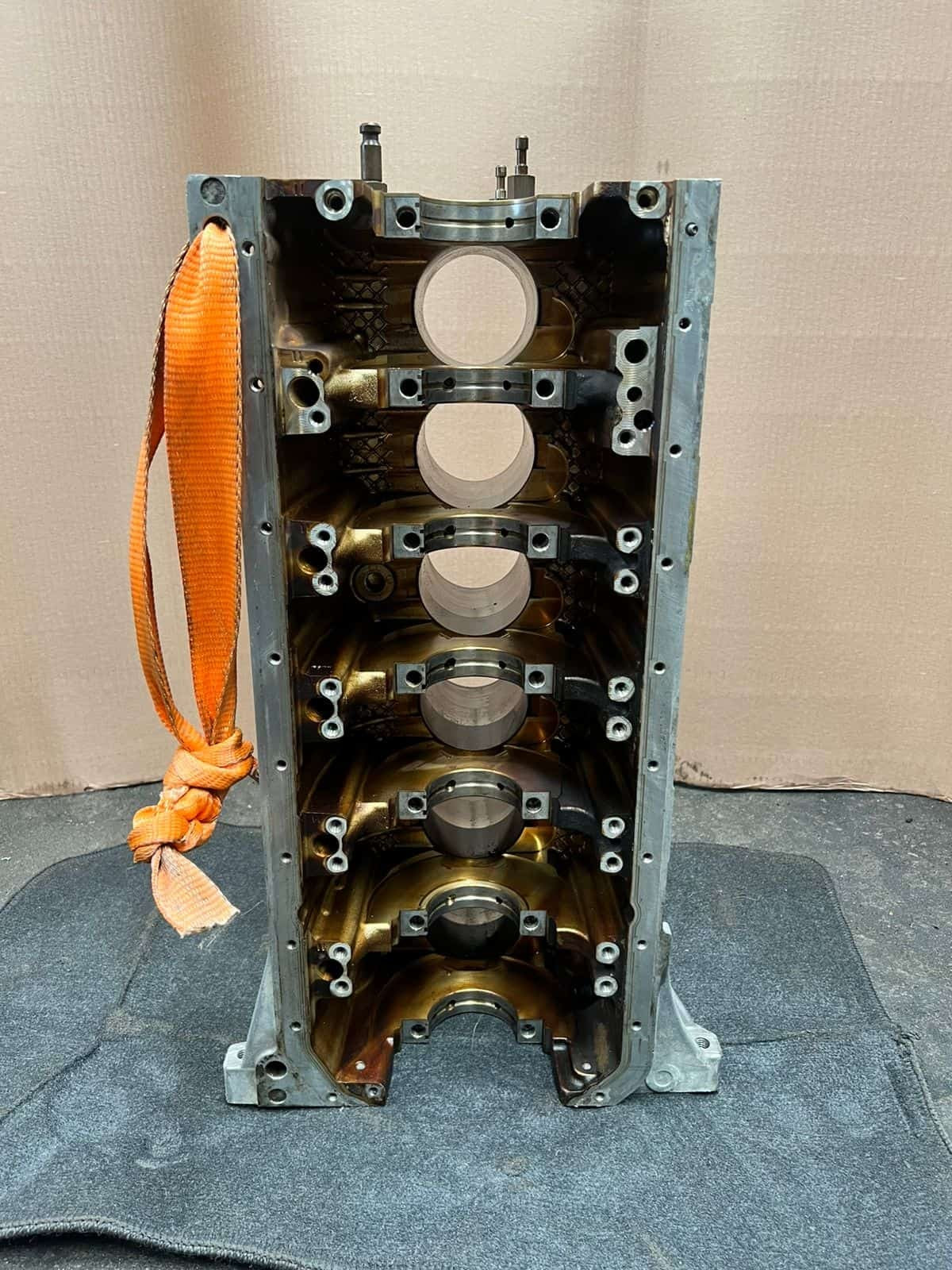 BMW 530i 3' 5' E83 E39 E60 E46 M54 ALUMINIUM inline-six Engine Block 7502903 OEM