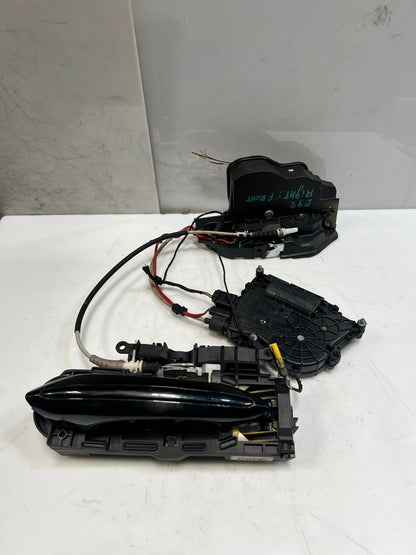BMW E92 Soft Close Door Lock Mechanism Front RIGHT Soft Close Auto 7226199