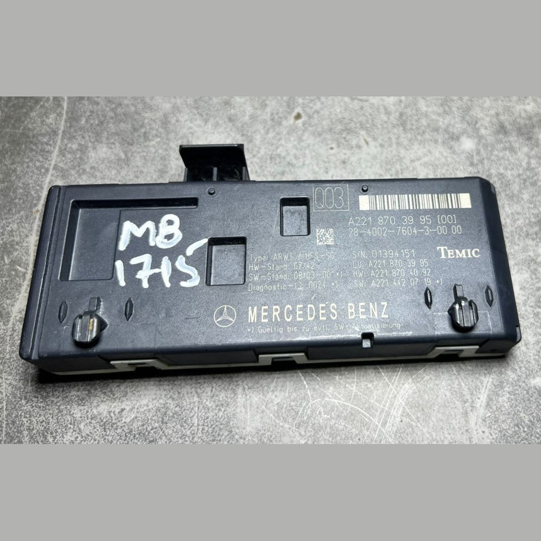 07-13 Mercedes W221 S550 Trunk Release Remote Open Close Module A221 8703995 OEM