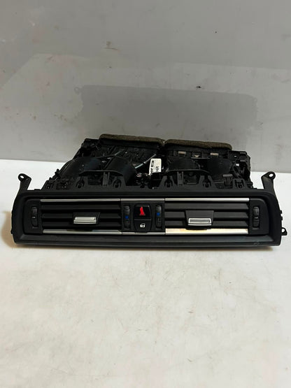 2015 BMW M5 7 5 Series F10 F11 F01 F02 Center DASHBOARD Air Vent Grille 9192903