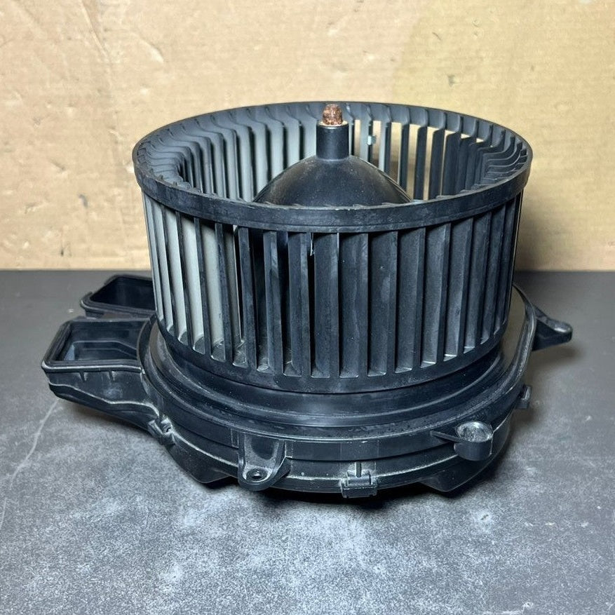 HVAC Heater Blower Motor Fan w/ Resistor for Mercedes-Benz X166 GL450 W166 LHD