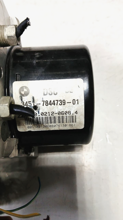 BMW M3  E90 E92 E93 ABS DSC Pump Unit Module 7844739