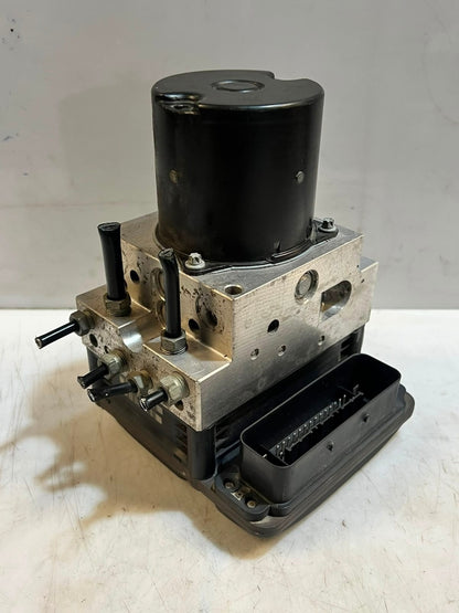 2008-2010 BMW E6X 535i 5 Series E60 520d Abs Pump Control Module 6783360 OEM