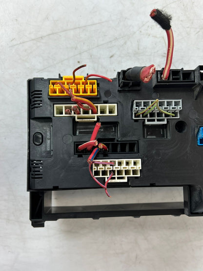 2011-2014 BMW X3 F25 Front Power Distribution Fuse Box 9210863 OEM