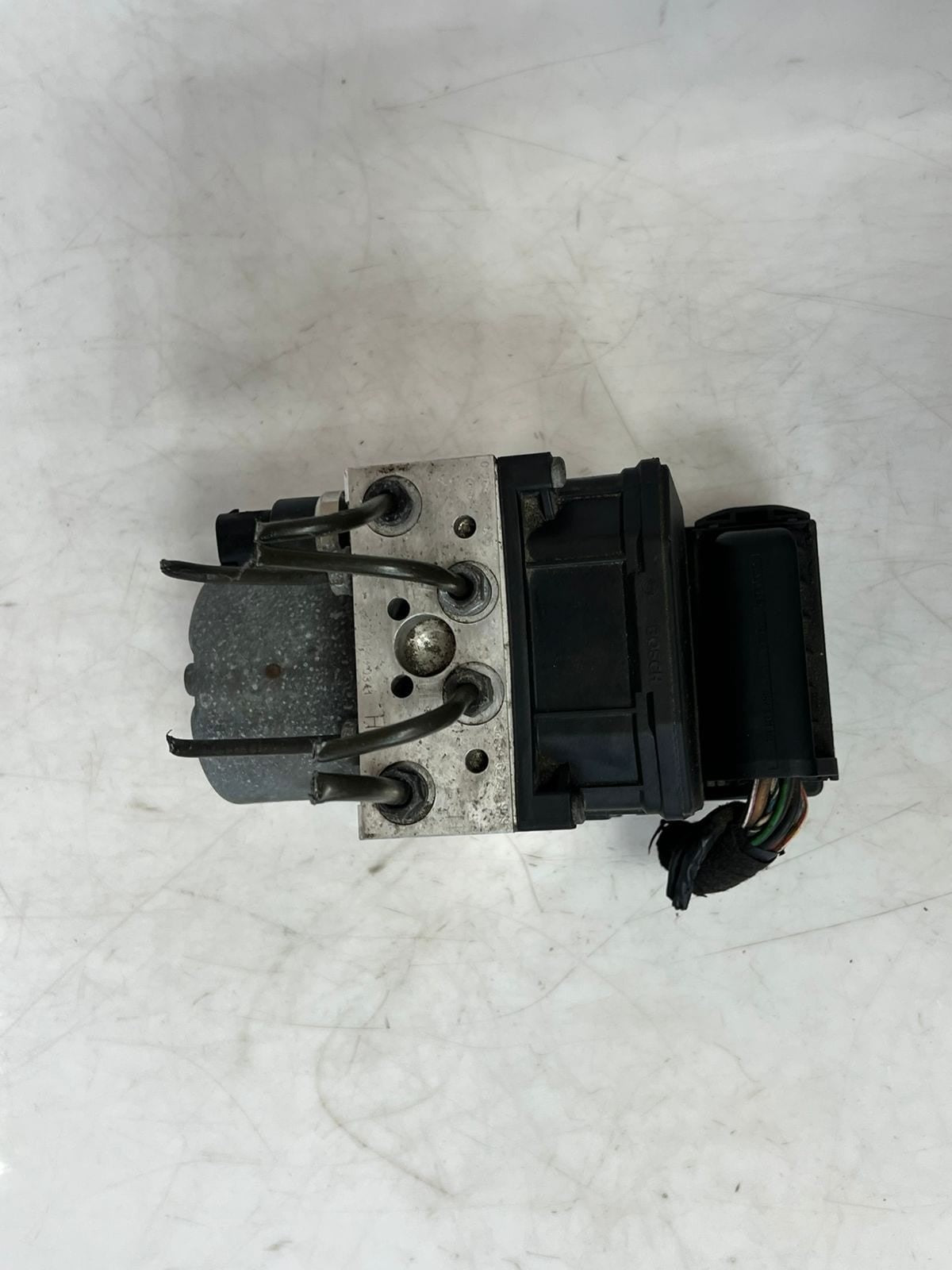 2001-2003 BMW 530i 540I E39 5 Series Abs Pump 6769537 OEM