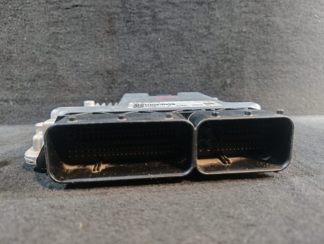 BMW 218d F45 2016 B47 ENGINE CONTROL UNIT ECU MODULE DDE 8596362