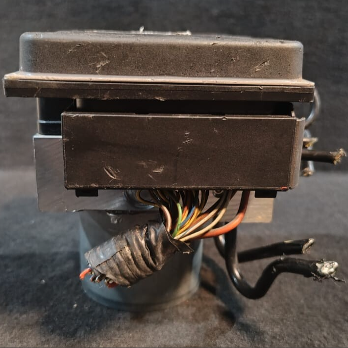 BMW X1 E84 ANTI LOCK BREAKING SYSTEM (ABS)  HYDRAULIC UNIT MODULE -  6860214