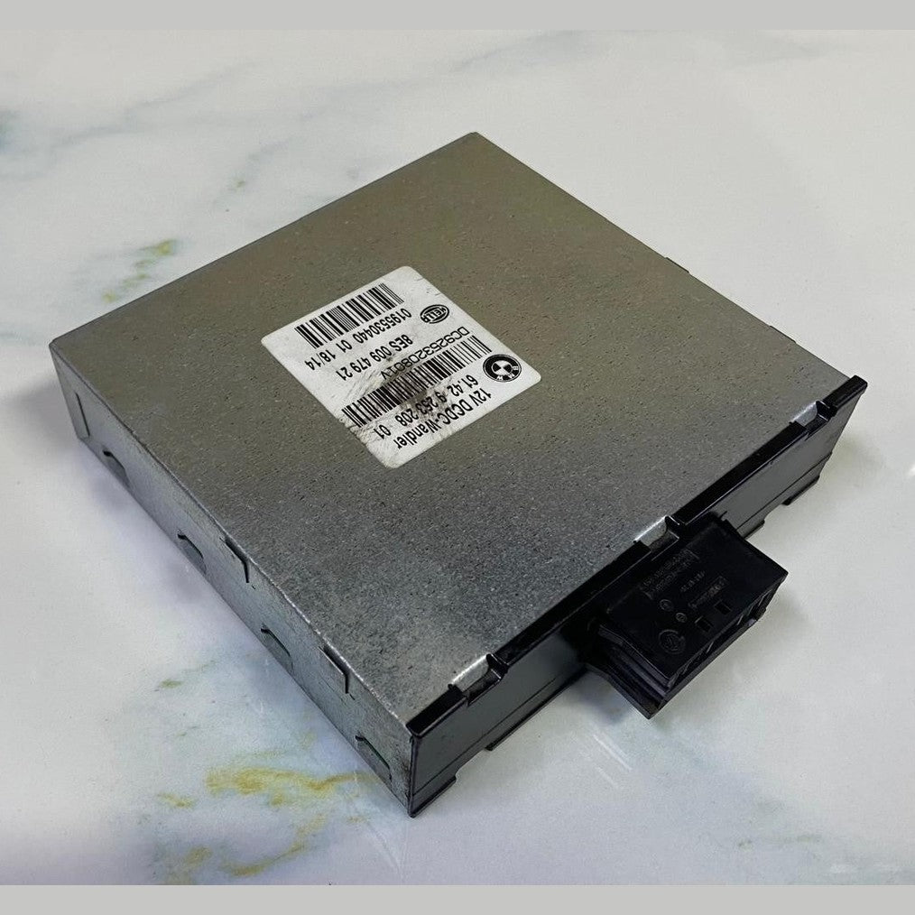 OEM BMW X1 E84 VOLTAGE CONVERTER CONTROL MODULE 9253208