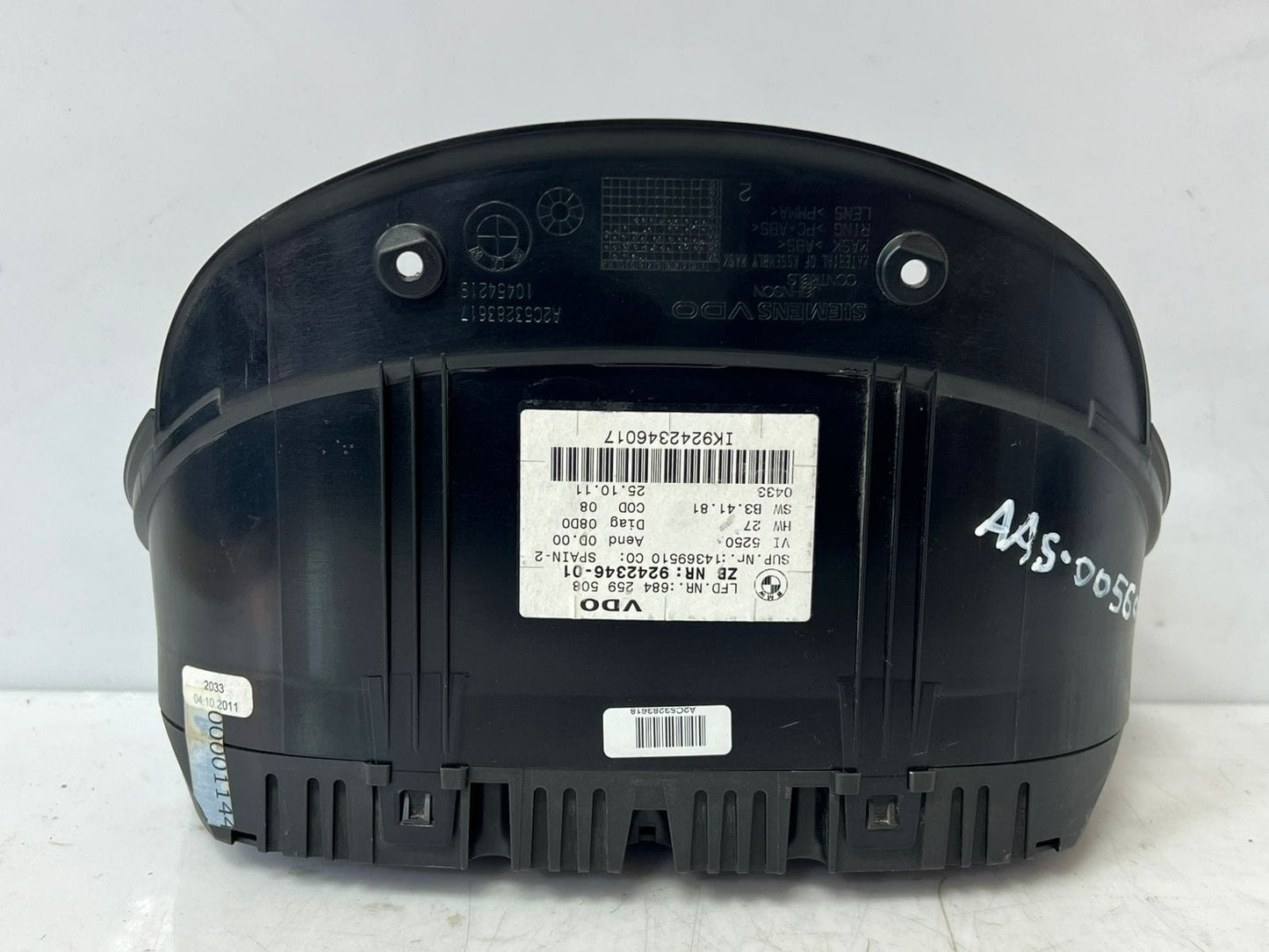 BMW 3 Series E90 E91 E92 E93 X1 SPEEDOMETER Instrument Cluster 9242346 OEM