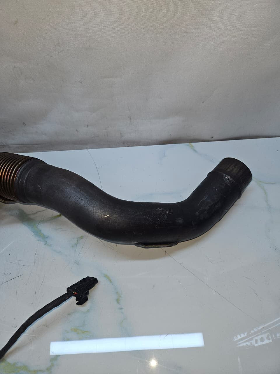 2013-15 BMW 6 Gran Coupe F06 750Li N63 B44 B engine Catalytic Converter 7645441