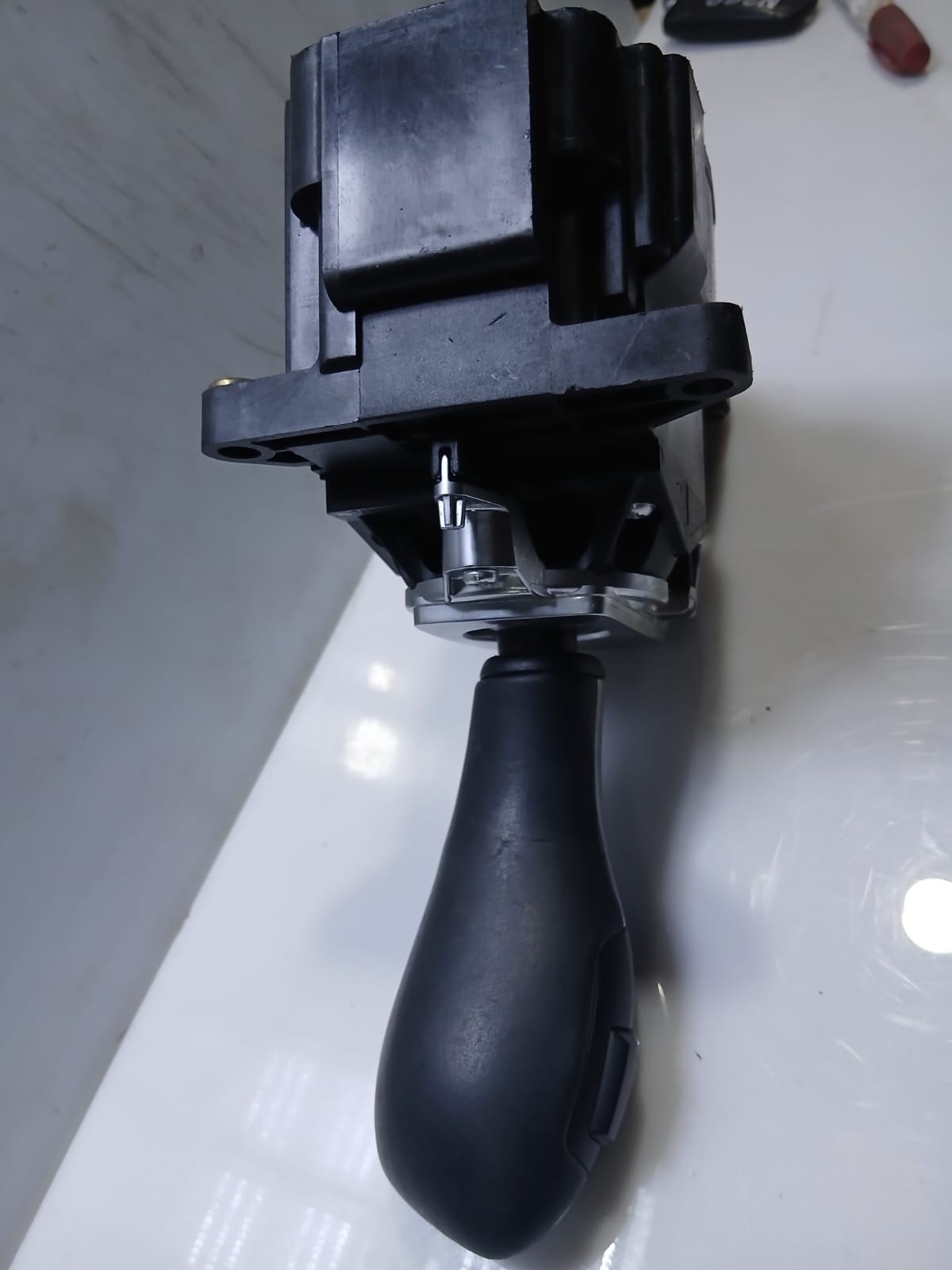 2006-2013 BMW X5 E70 Automatic Gear Shift Selector 9228612 OEM