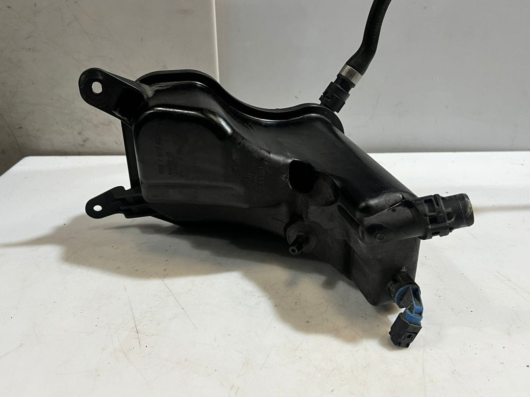 2006-2013 BMW E90 E91 E92 E93 E82 E84 335 330 Coolant Expansion Tank 7607482 OEM