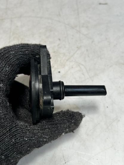 2003-2007 BMW 760Li E65 E66 E67 ENGINE Crankcase Vent Valve PVC 7549715 OEM