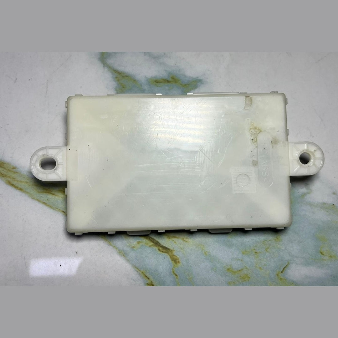 2013-2016 Mercedes GL450 Keyless Go Entry Control Module A2129005422 GL X166