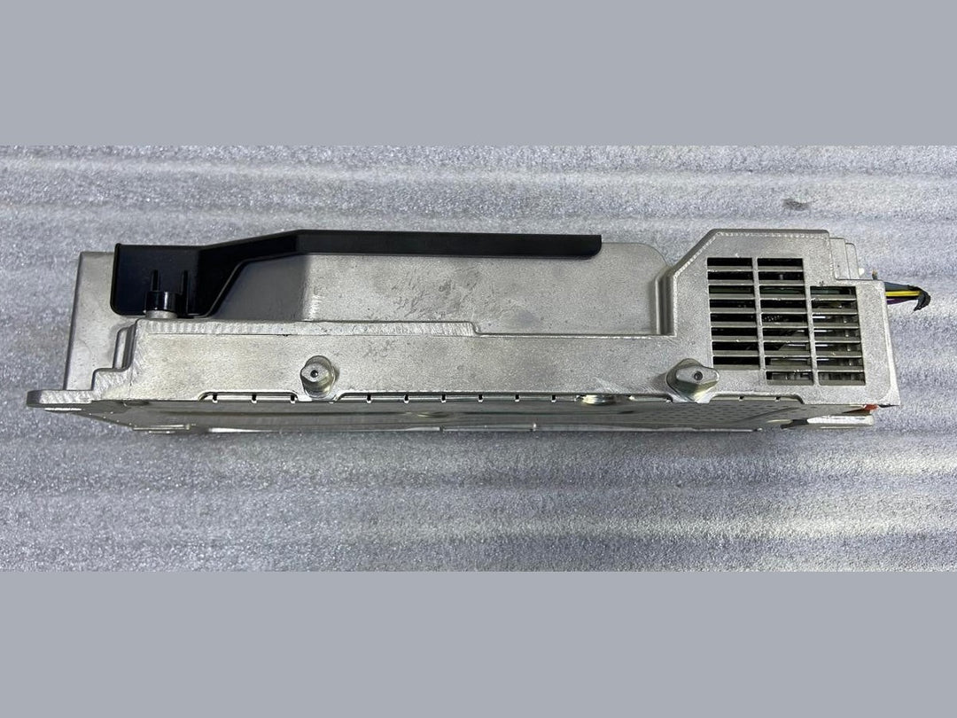 OEM BMW G30 G12 G15 G16 F90 G05 G06 G07 Sound Amplifier Booster Module 5A52E25